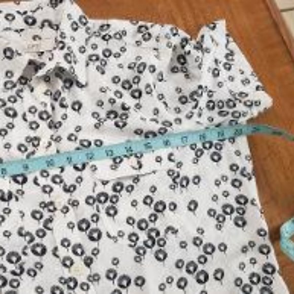 LOFT Black and White Flower Print Shirt - Picture 9 of 9
